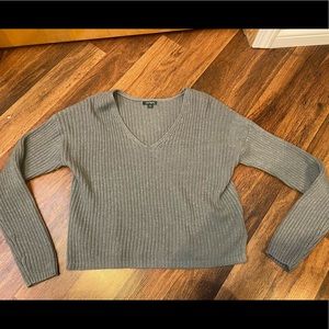 Cropped sweater